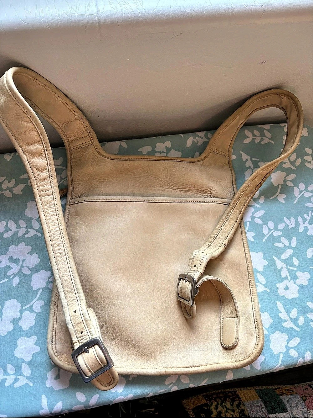 Coach Slim Hippie Backpack Beige Leather